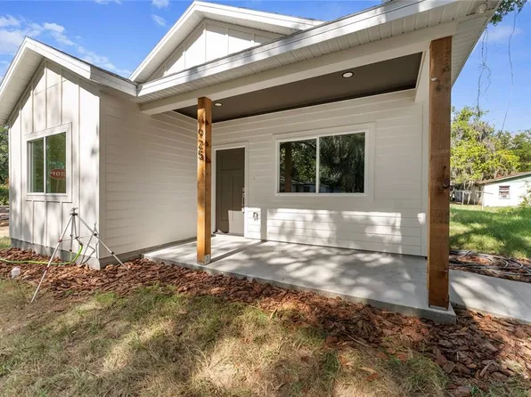 925 NE 17th Dr, Gainesville, FL 32641