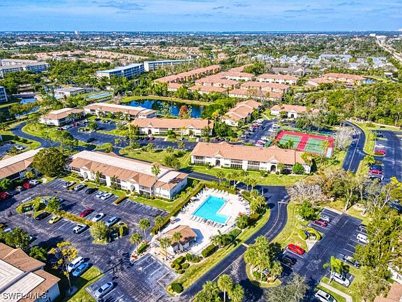 3rd image of 14840 Summerlin Woods Dr Unit 13