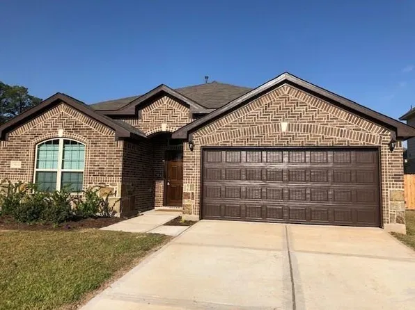 8414 Willow Woods Ct, Tomball, TX 77375