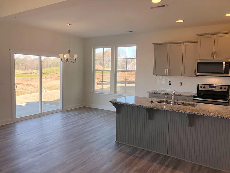 238 Wrenwood Dr — Photo 5