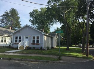 3 Turner St, Springfield, MA 01108