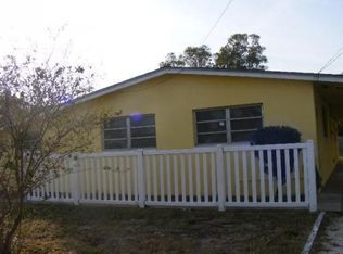 103 Maple Ave, Fort Pierce, FL 34982