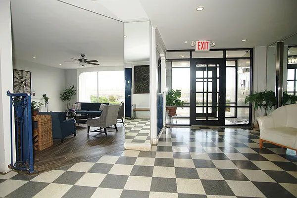 Rented by Norman Raindel, LREB | media 43