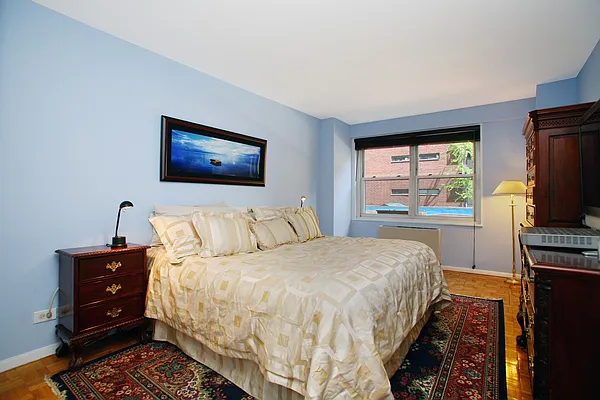 Sold by Corcoran | media 19