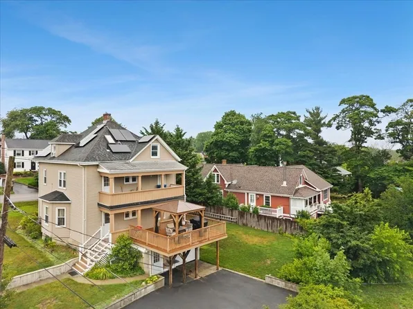 2118 Riverside Ave, Somerset, MA 02726