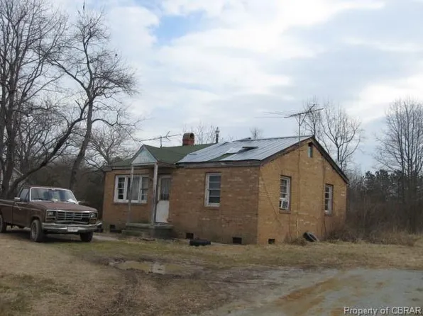 190 Flats Rd, Urbanna, VA 23175