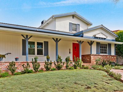 430 El Camino Dr, Beverly Hills, CA, 90212