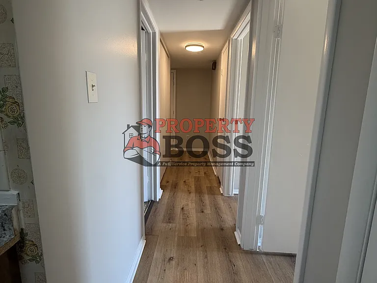 7322 Noble St #4-1 — Photo 8