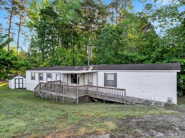 284 Feather Trl, Bracey, VA 23919