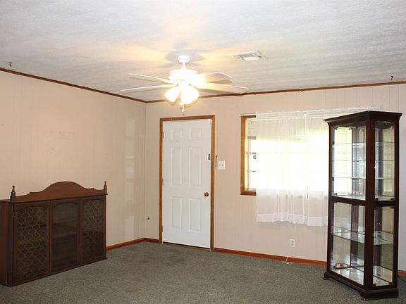 2nd image of 205 Paula Dr