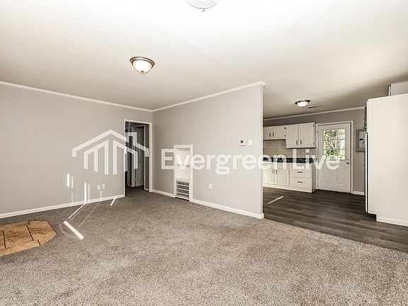 4th image of 81 Rowland Dr