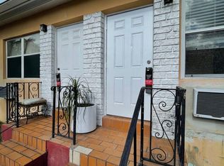 710 SW 10th St APT 5, Miami, FL 33130