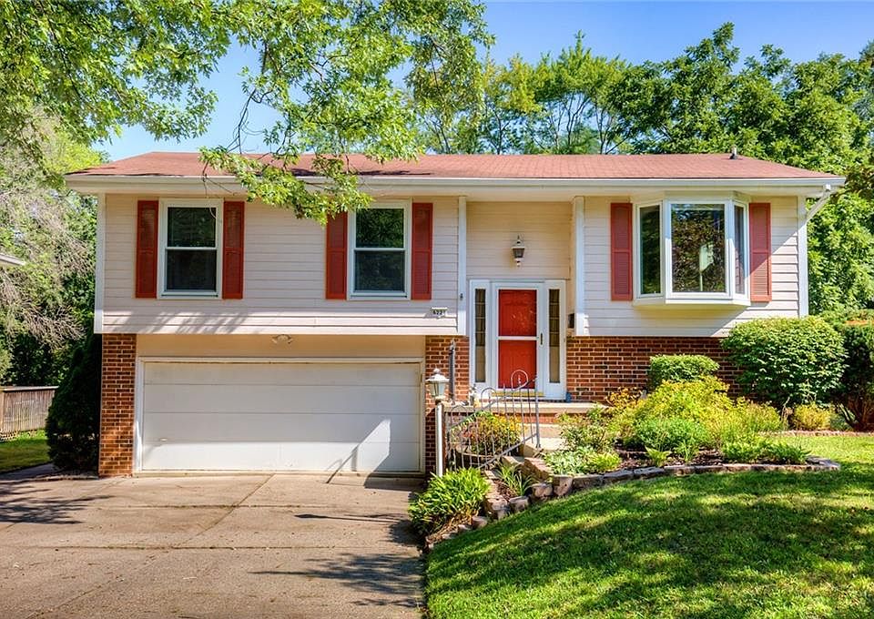 1st image of 6221 Robin Dr