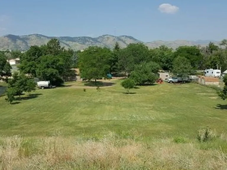 830 Orion St — Photo 27
