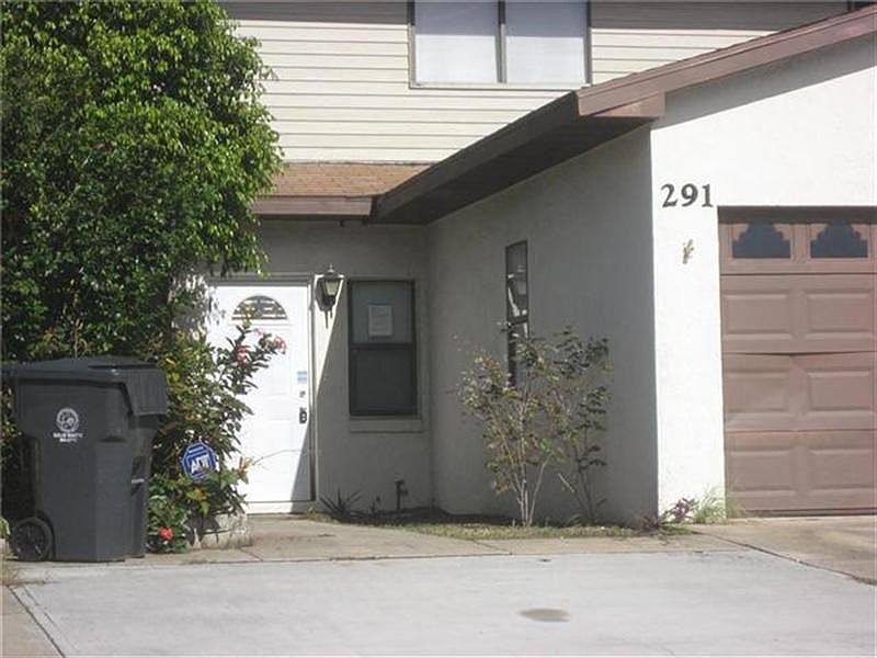 1st image of 291 E Towne Pl
