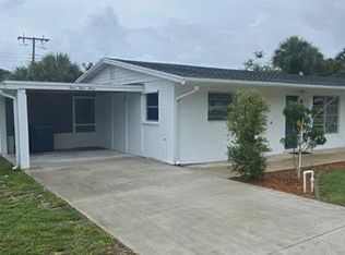 443 SE Fini Dr, Stuart, FL 34996