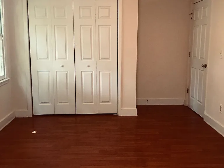 61 Cooper St #B — Photo 13