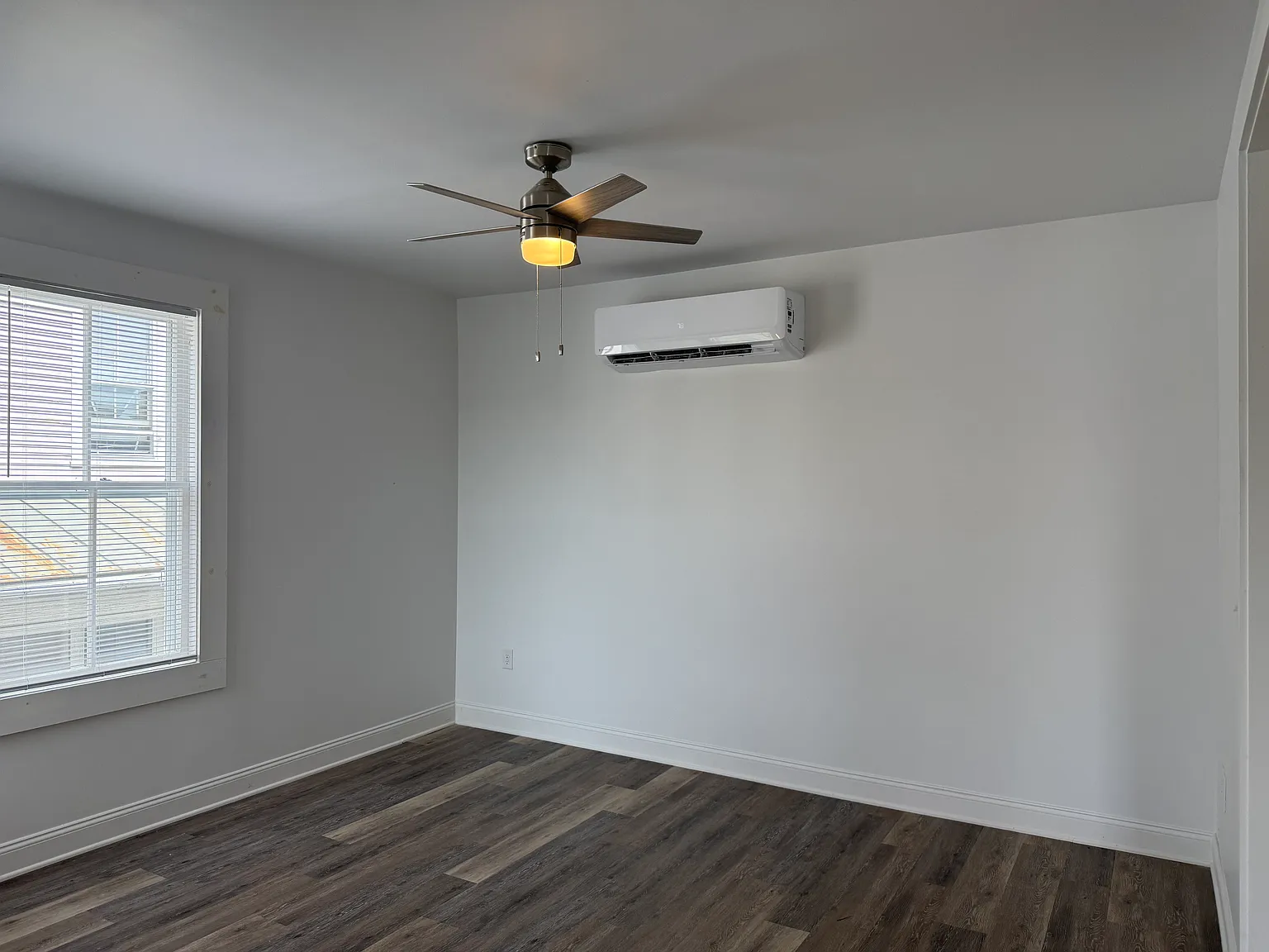 1 bed, 750 sqft, $975 — Photo 3