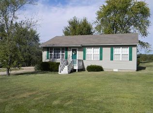 1421 Elmont Rd, Sullivan, MO 63080