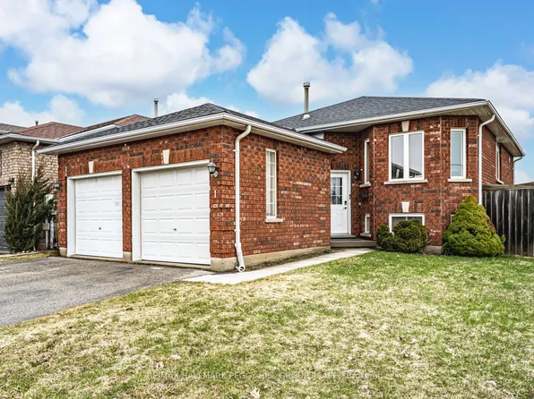 1 Michael Cres, Barrie, ON L4M 6Y9