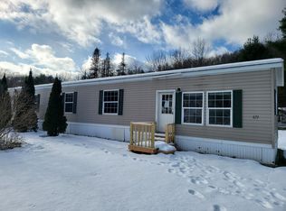 671 N Main St, Waterbury, VT 05663