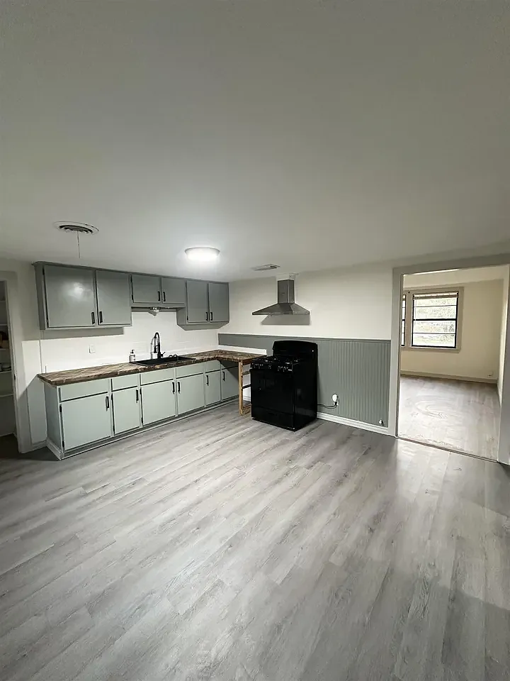 3 bed, 1274 sqft, $1,800 — Photo 3