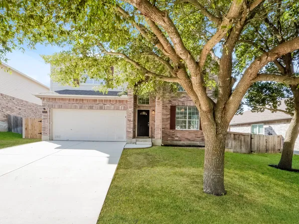 618 La Bahia Loop, New Braunfels, TX 78132