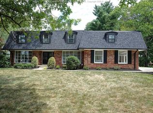 1102 Timberview Dr, Charleston, WV 25314