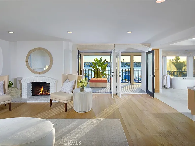2572 Bayshore Dr — Photo 21