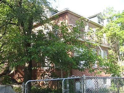 1st image of 3222 Bronxwood Ave