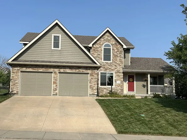 4116 Teal Dr, Lawrence, KS 66047