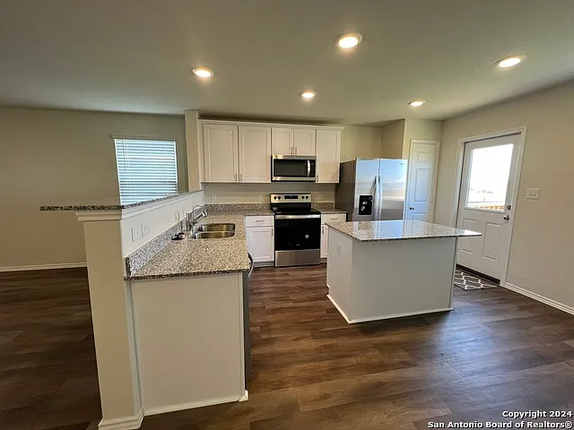 760 Heartseed Ave — Photo 7