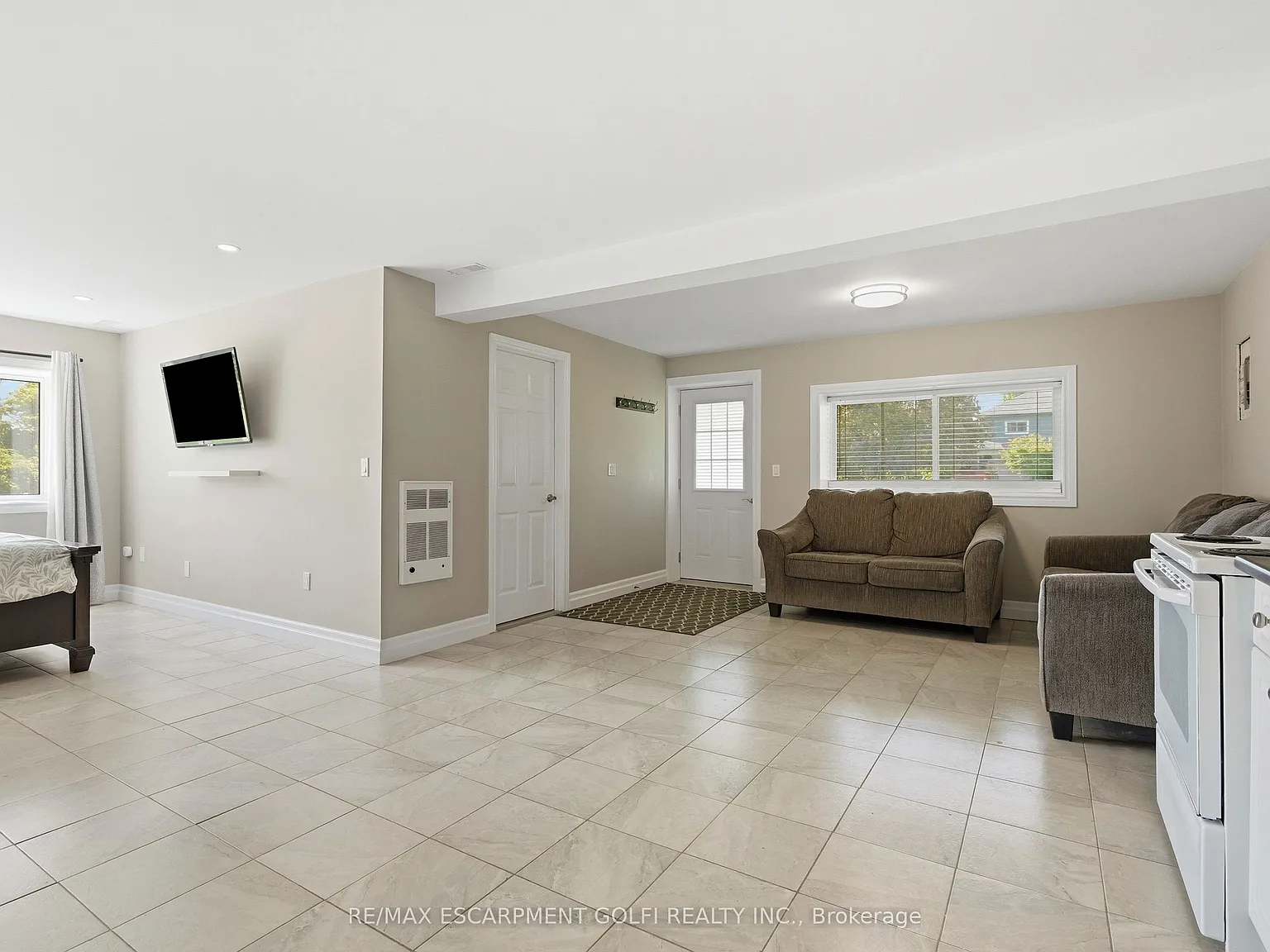 1 bed, $1,600 — Photo 4