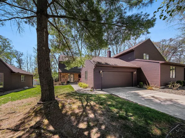 1852 Wedgefield, Jackson, MI 49201