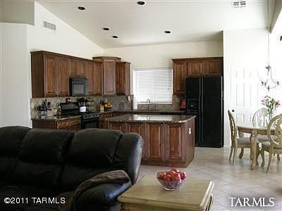 2nd image of 4759 N Coop Canyon Pl