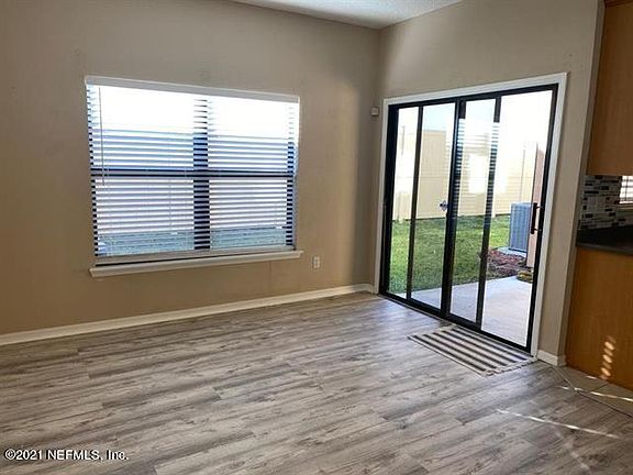 4th image of 76 Hannah Cole Dr
