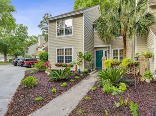 1069 Planters Pl, Mount Pleasant, SC 29464