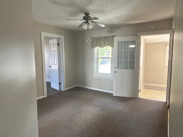 209 Parade St Floor 2, Erie, PA 16507