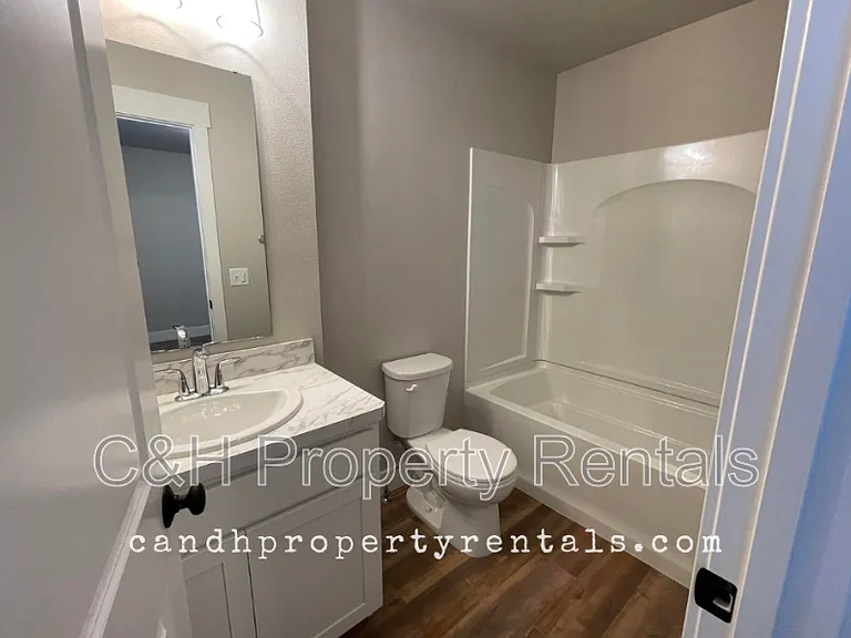 6075 Northstead Ave #1 — Photo 16