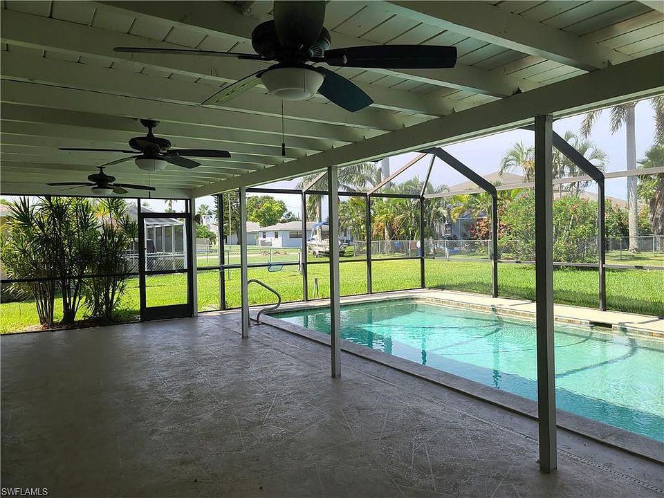 2nd image of 4506 SE 20th Pl