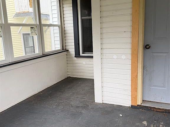 2nd image of 421 Hudson St
