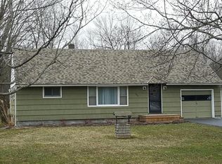 7065 Fremont Rd, East Syracuse, NY 13057