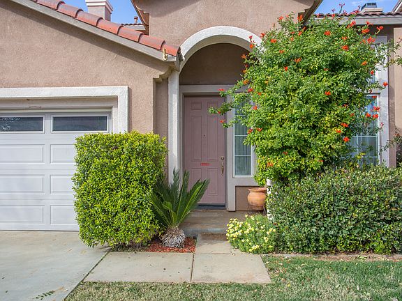 3rd image of 28528 Heather Green Way
