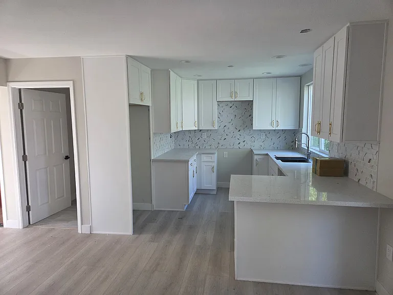 13866 Paseo Zaldivar #13870 — Photo 9