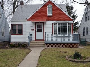 836 177th Pl, Hammond, IN 46324