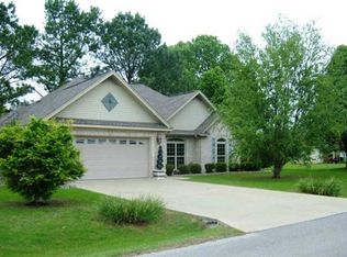 206 Market St, Muscle Shoals, AL 35661