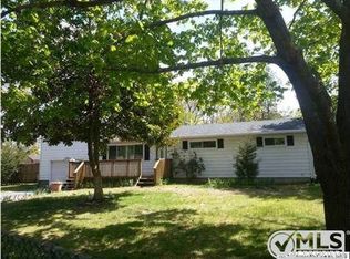 26 Nathan Ave, Manchester, NJ 08759
