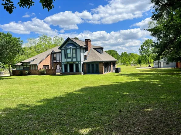 1189 S Fm 1988, Livingston, TX 77351