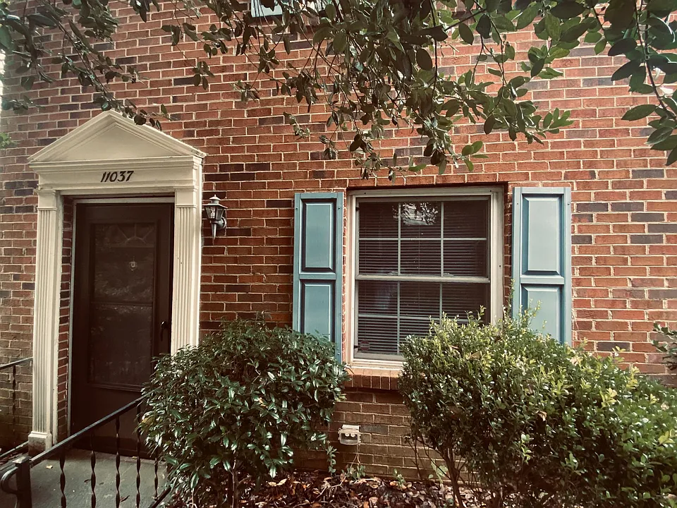 11037 Hunter Trail Ln #11037