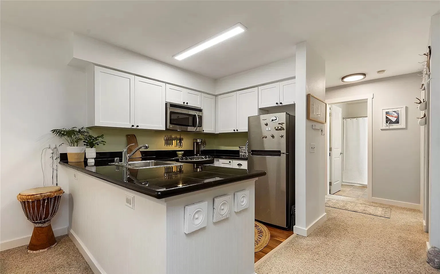 1 bed, 649 sqft, $1,889 — Photo 3